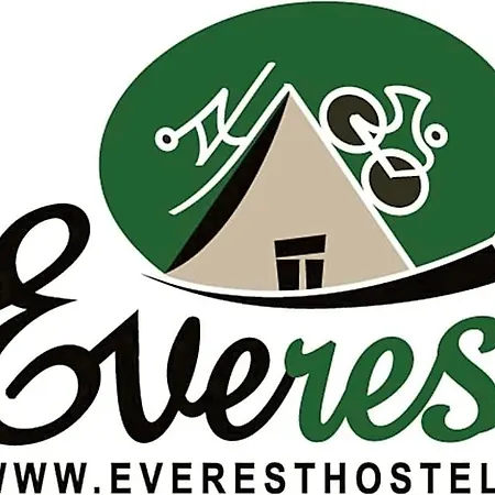 Hostel Everest