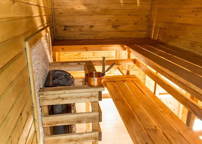 Vandrarhem Everest *